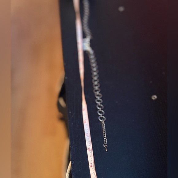 Designer Inspired Rhinestone Necklace - Picture 11 of 12